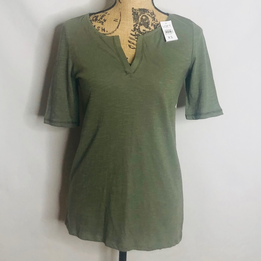 LOFT olive green short sleeve top size XS NWT